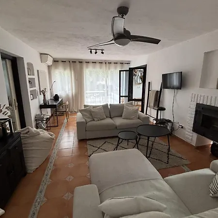 בית נופש Casa Alejandro מארבלה